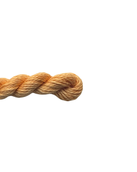 Silk & Ivory 201 Lion